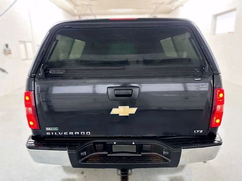 Used 2010 Chevrolet Silverado 1500 LTZ image 4