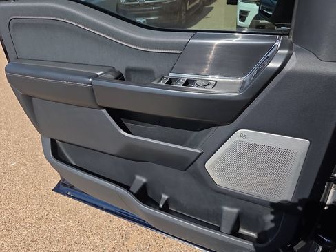Used 2023 Ford F150 Raptor AWD/4WD image 19