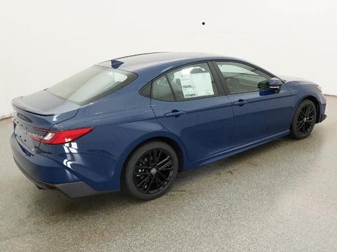 New 2026 Toyota Camry SE FWD image 9