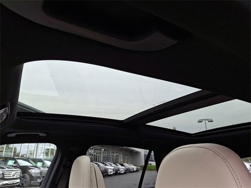 Certified 2025 Mercedes-Benz GLC 300 4MATIC image 16