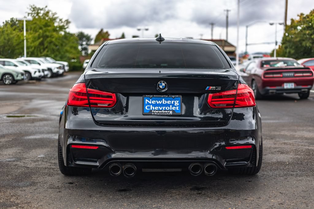 Used 2016 BMW M3 RWD image 11