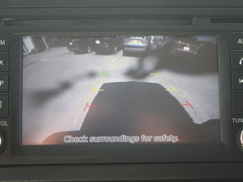 Used 2019 Nissan NV 3500 SV w/ Navigation Package image 6