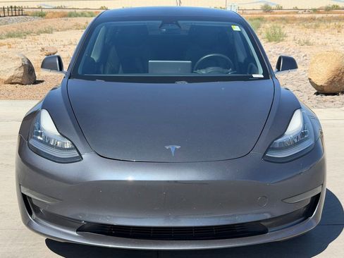 Used 2020 Tesla Model 3 Standard Range Plus RWD image 3