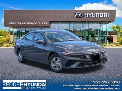 New 2026 Hyundai Elantra SE