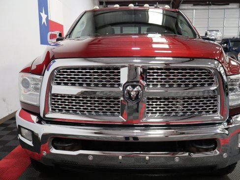 Used 2016 RAM 2500 Laramie AWD/4WD image 4