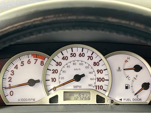 Used 2007 Toyota Corolla S image 23