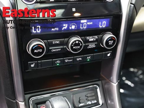 Used 2021 Subaru Ascent Limited w/ Technology Package AWD/4WD image 21
