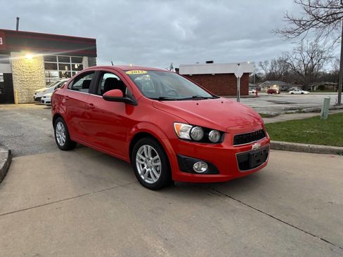 Used 2013 Chevrolet Sonic LT w/ Wheels and Fog Lamp Package image 19
