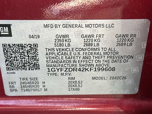 Used 2019 Cadillac XT4 Premium Luxury w/ Cold Weather Package AWD/4WD image 33