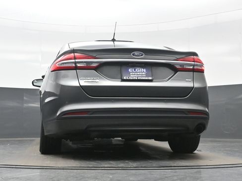 Used 2017 Ford Fusion Energi SE image 30