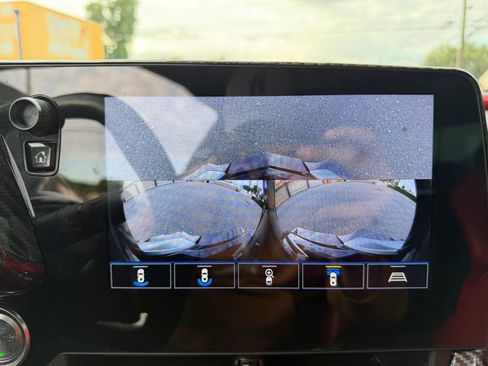 Used 2022 Chevrolet Corvette Stingray Preferred Cpe w/ 2LT RWD image 37