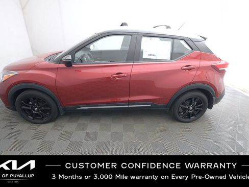 Used 2020 Nissan Kicks SR w/ Exterior Package image 8