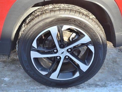 Used 2024 Chevrolet Trax RS image 12