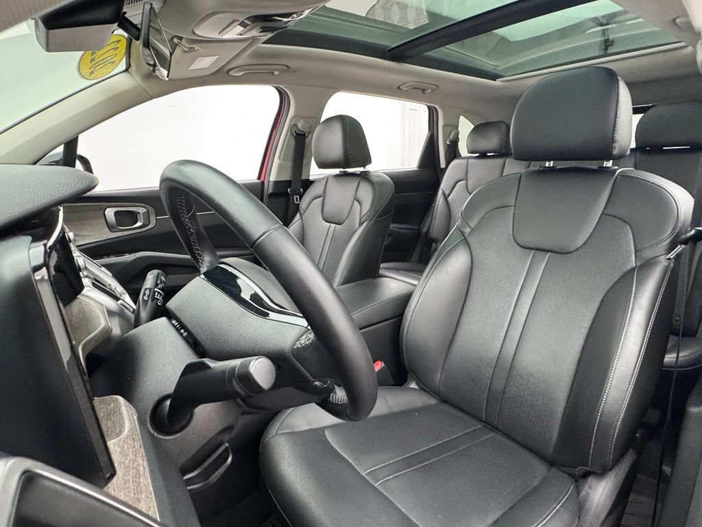 Used 2022 Kia Sorento S w/ Panoramic Sunroof Package AWD/4WD image 17