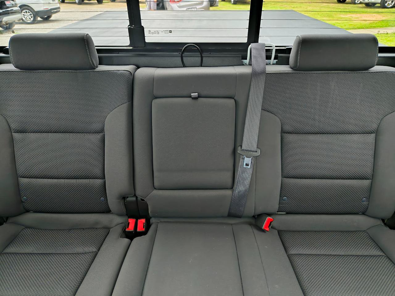 Used 2018 Chevrolet Silverado 1500 LT w/ All Star Edition AWD/4WD image 15