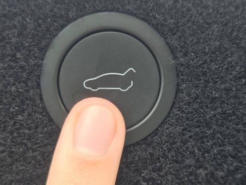 Used 2024 Tesla Model 3 Standard Range RWD image 76