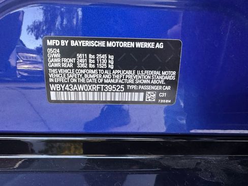 Used 2024 BMW i4 eDrive35 w/ M Sport Package image 22