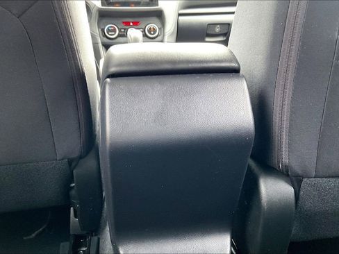 Certified 2023 Subaru Crosstrek 2.0i image 39