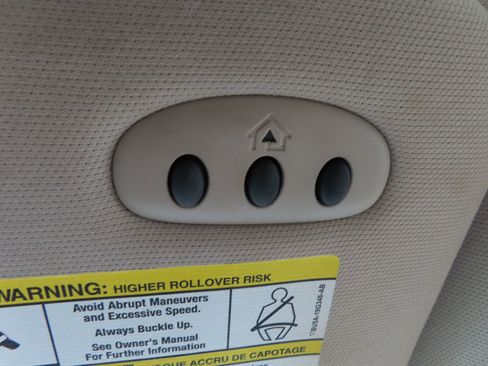 Used 2019 Lincoln MKC Select w/ Select Plus Package image 38