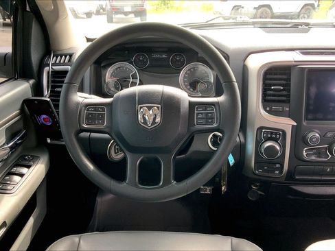 Used 2019 RAM 1500 Warlock w/ Electronics Group AWD/4WD image 5
