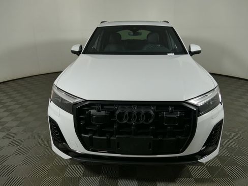 Used 2025 Audi Q7 3.0T Premium Plus w/ Premium Plus Package AWD/4WD image 26