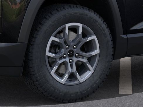New 2026 Chevrolet Equinox ACTIV w/ Safety and Technology Package FWD image 9