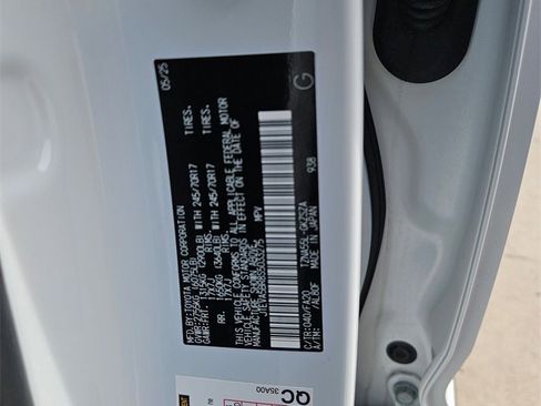 Used 2025 Toyota 4Runner SR5 image 28