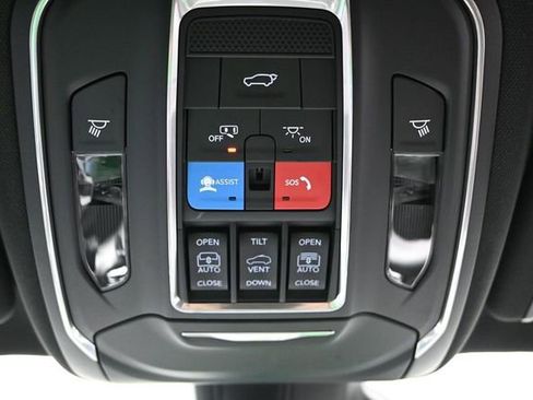 New 2026 Jeep Grand Wagoneer L 4WD image 48