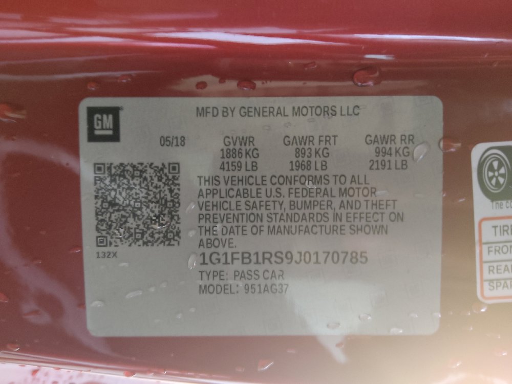 Used 2018 Chevrolet Camaro LT RWD image 33