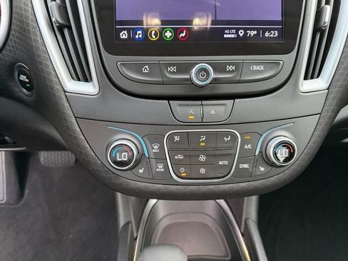 Used 2023 Chevrolet Malibu LT FWD image 28