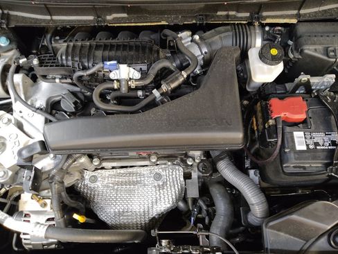 Used 2020 Nissan Rogue S w/ Special Edition Package FWD image 30
