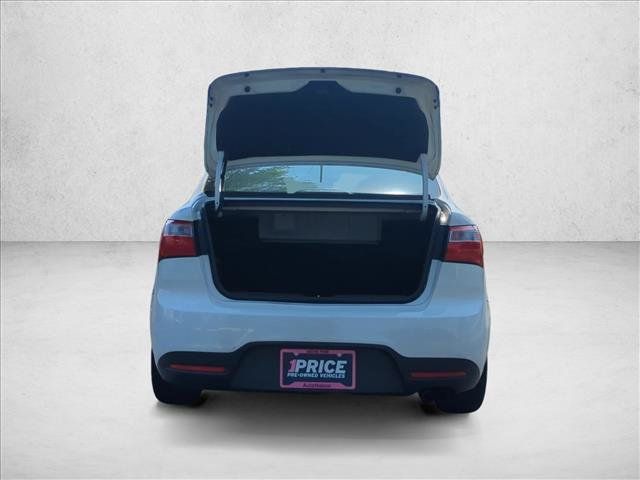 Used 2014 Kia Rio SX w/ Premium Package FWD image 6