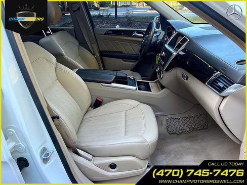 Used 2016 Mercedes-Benz GL 450 4MATIC image 37