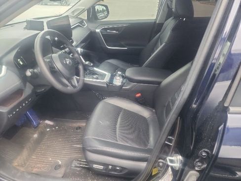 Used 2023 Toyota RAV4 Limited AWD/4WD image 5