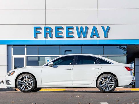 Used 2023 Audi A6 Premium Plus w/ Premium Plus Package image 2