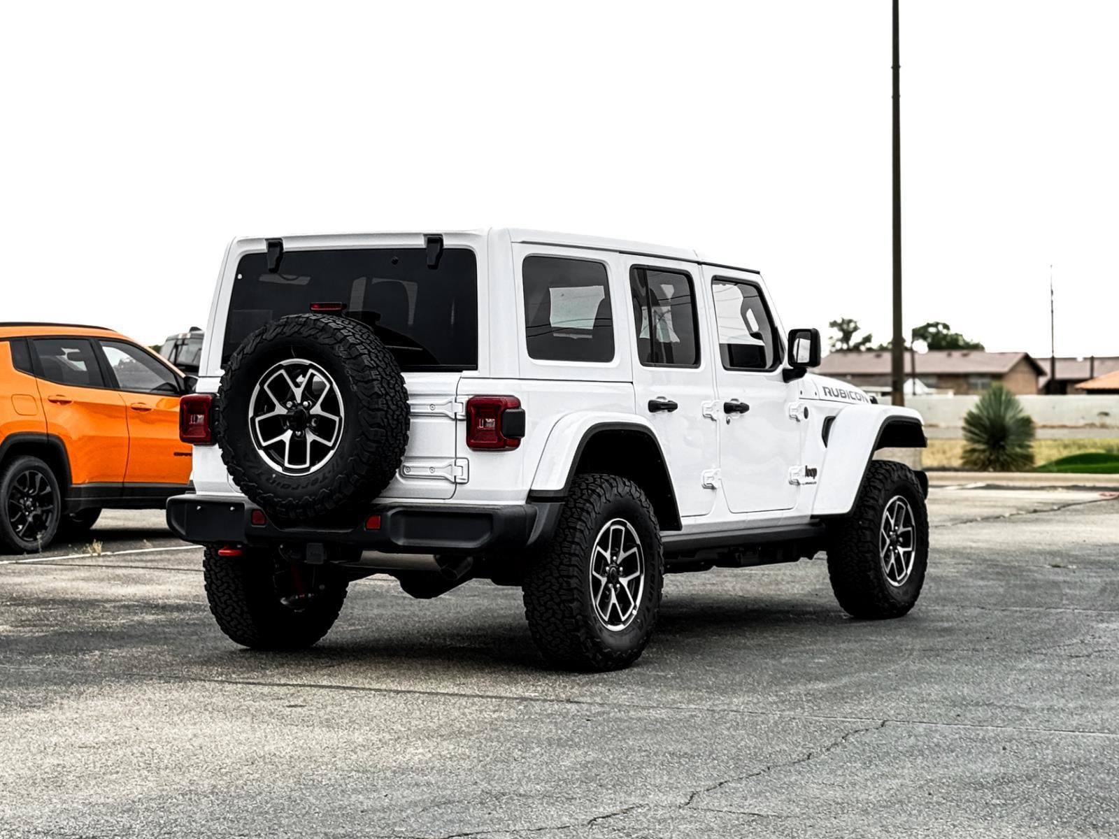 New 2026 Jeep Wrangler Unlimited Rubicon AWD/4WD image 5