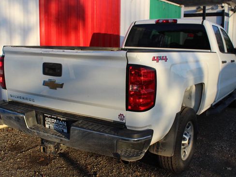Used 2019 Chevrolet Silverado 2500 W/T w/ WT Convenience Package image 6