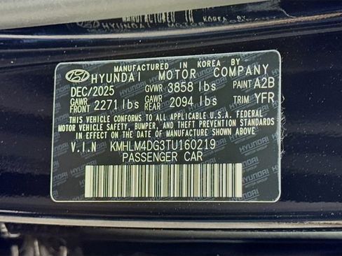 New 2026 Hyundai Elantra Sport FWD image 44