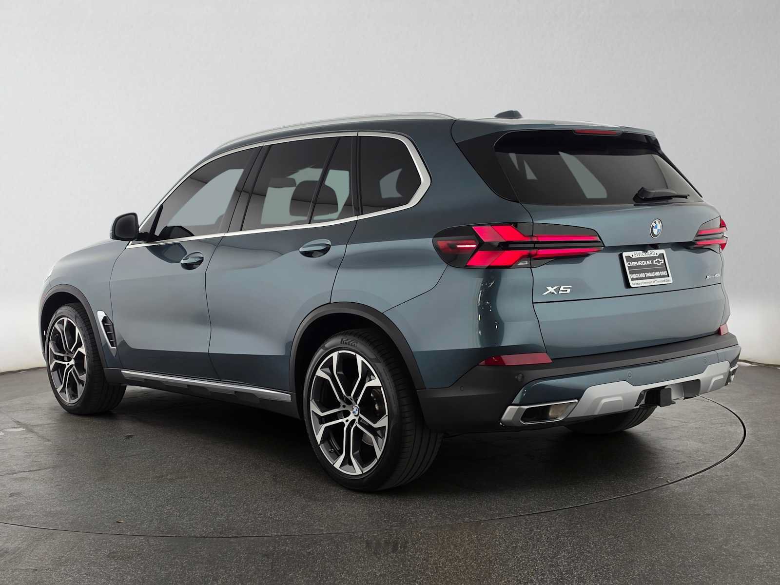 Used 2026 BMW X5 xDrive40i w/ Climate Comfort Package AWD/4WD image 5