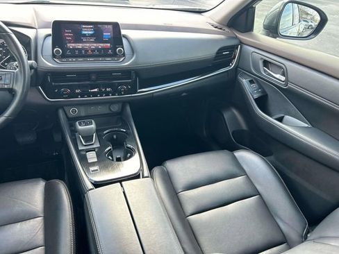 Used 2023 Nissan Rogue SL FWD image 19