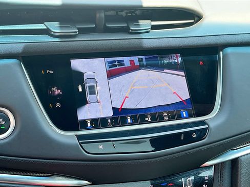 Used 2022 Cadillac XT5 Sportv w/ Platinum Package AWD/4WD image 14