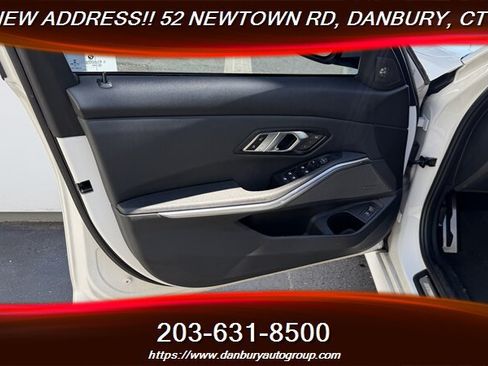 Used 2020 BMW 330i xDrive Sedan w/ M Sport Package AWD/4WD image 10