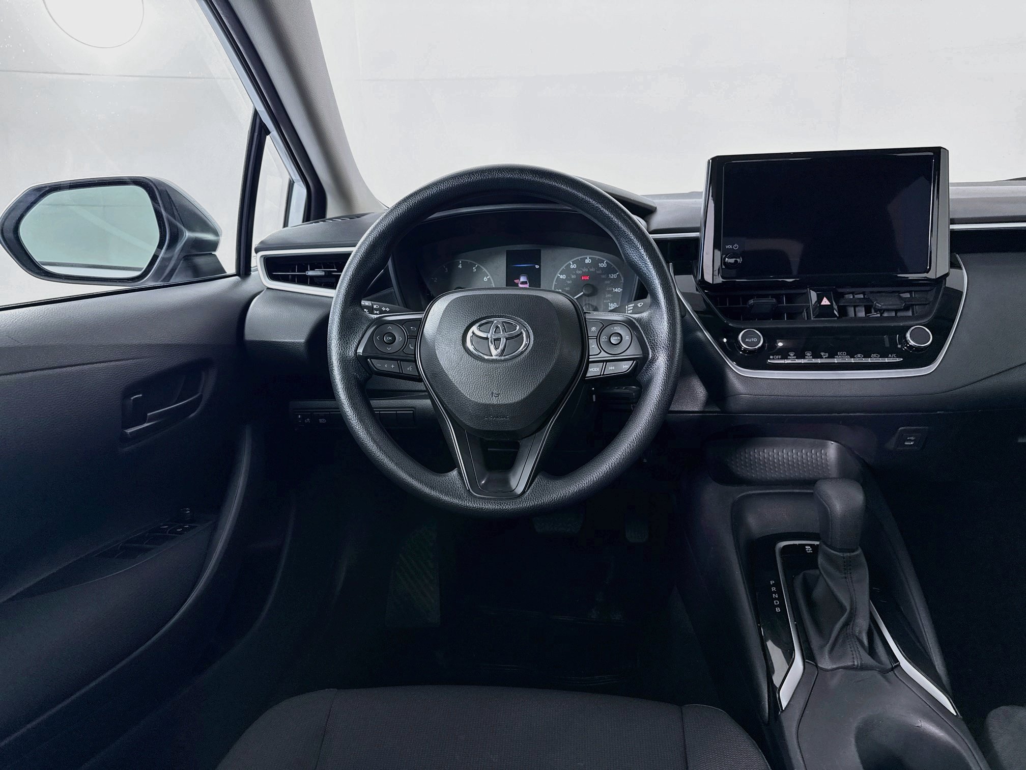 Certified 2025 Toyota Corolla LE FWD image 20
