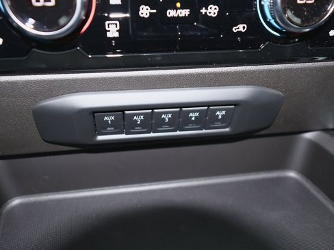 New 2026 GMC Sierra 2500 SLT w/ SLT Premium Package image 24