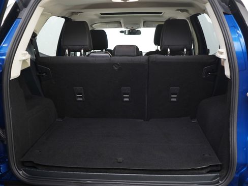 Used 2018 Ford EcoSport SE w/ SE Convenience Package FWD image 9