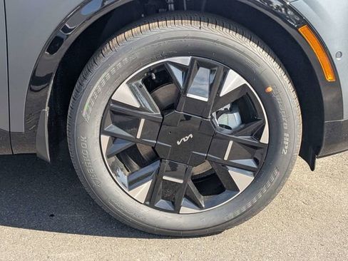 New 2026 Kia Sportage SX Prestige image 11