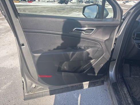 Used 2024 Kia Sportage LX image 33