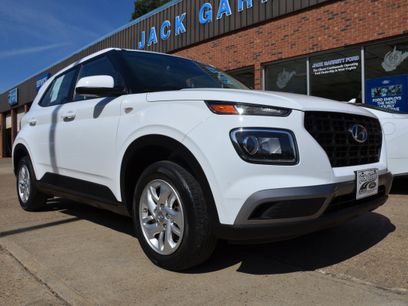 Used 2022 Hyundai Venue SE