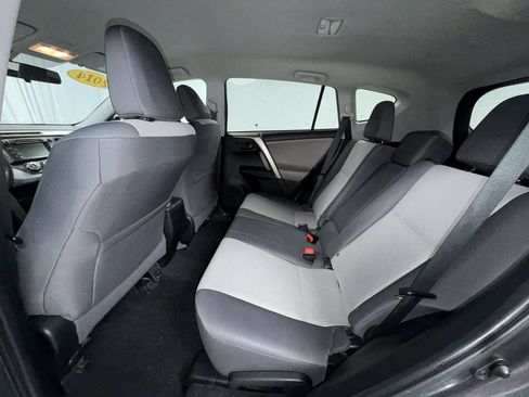 Used 2014 Toyota RAV4 LE AWD/4WD image 5