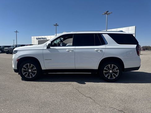 Used 2022 Chevrolet Tahoe LT w/ Luxury Package image 3